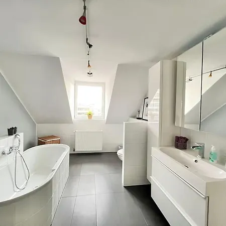 Apartment Tolle 2 Naehe Ice Siegburg